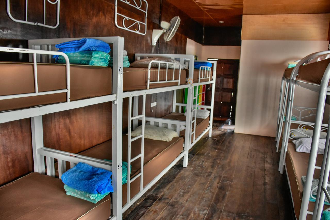 Love Station Hostel バーン・タイ エクステリア 写真