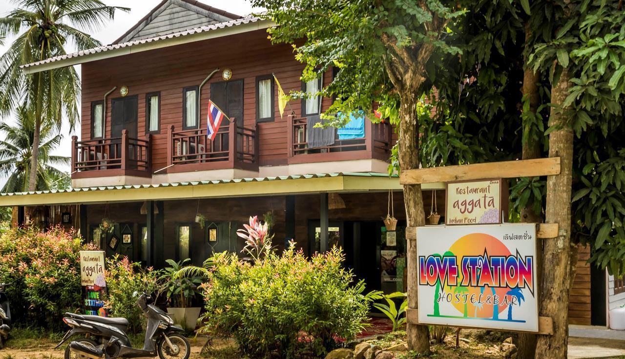Love Station Hostel バーン・タイ エクステリア 写真